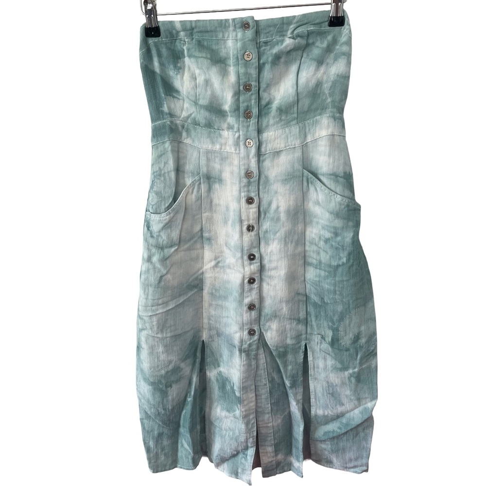 Chic Tie-Dye Button-Front Dress